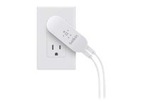 Belkin Swivel Charger + Lightning ChargeSync Cable (2.1 Amp)